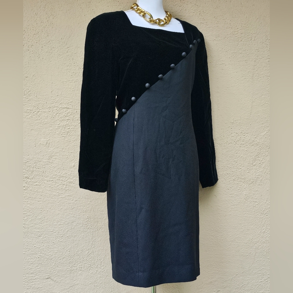 Gillian Black Crushed Velvet Shift Long Sleeve Midi Dress Size 14